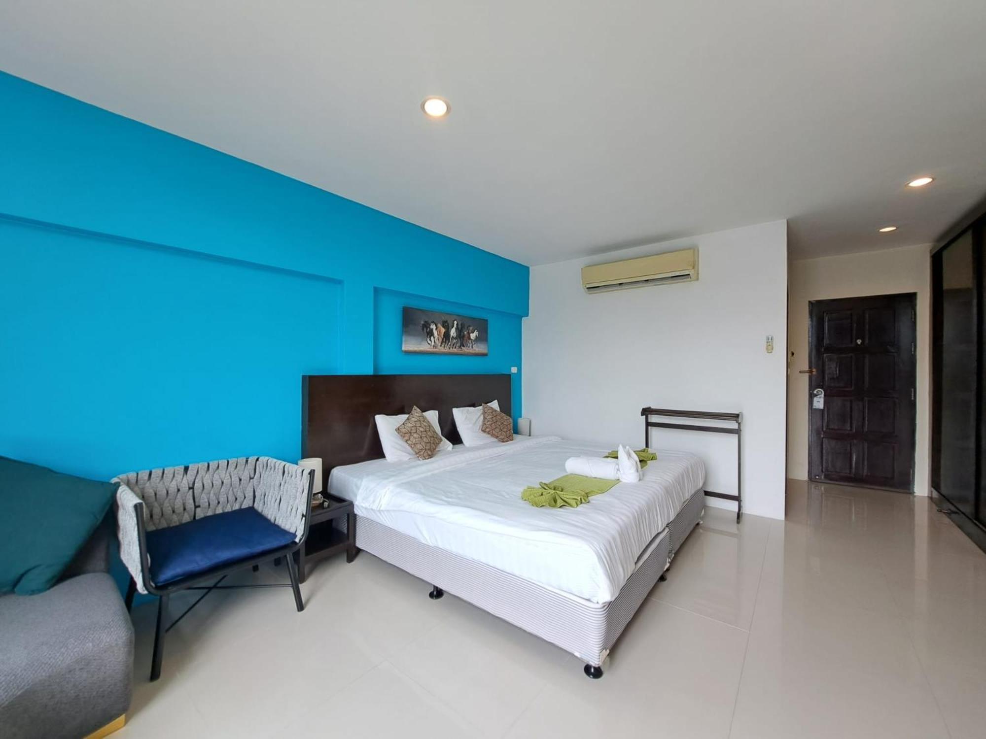 Baan Oui Guest House - Nai Harn プーケット エクステリア 写真