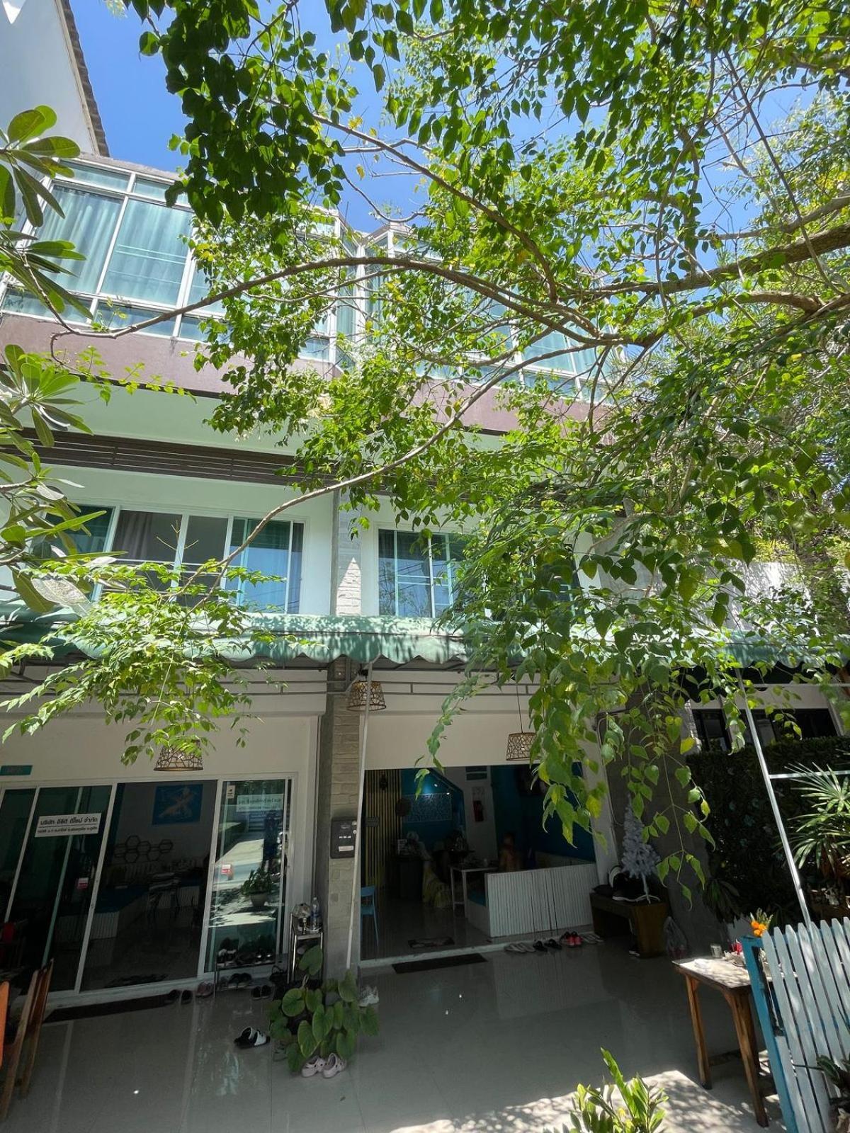 Baan Oui Guest House - Nai Harn プーケット エクステリア 写真